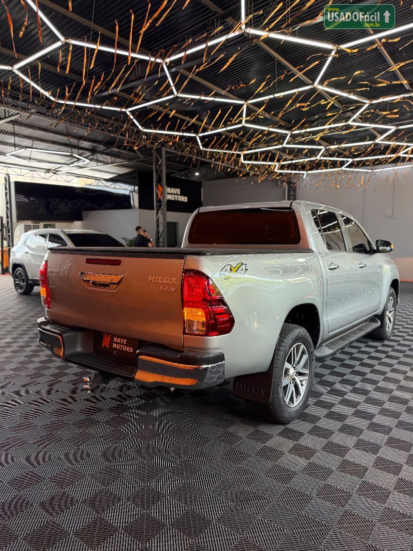 Toyota Hilux SRV CD 2.7 4x4 Automático Flex 2018/2019 — foto 4 de 14