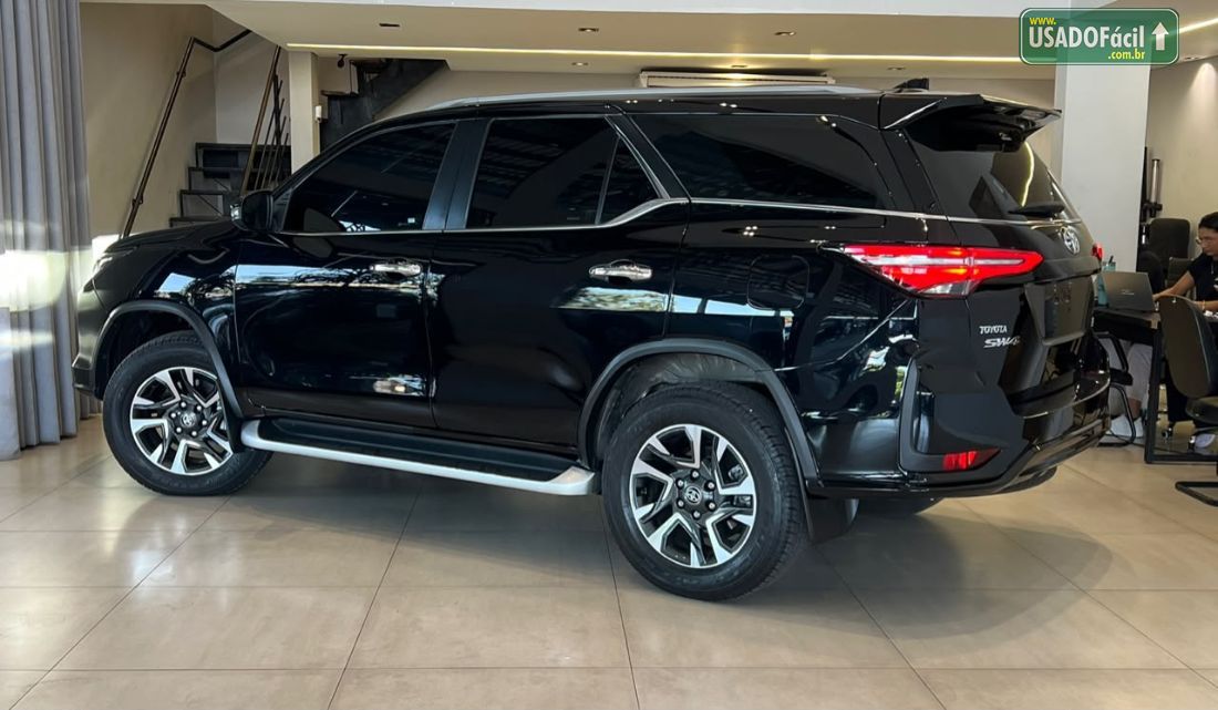 Toyota Hilux SW4 SRX 2.8 4x4 TDI Automático Diesel 2022/2022 — foto 6 de 14
