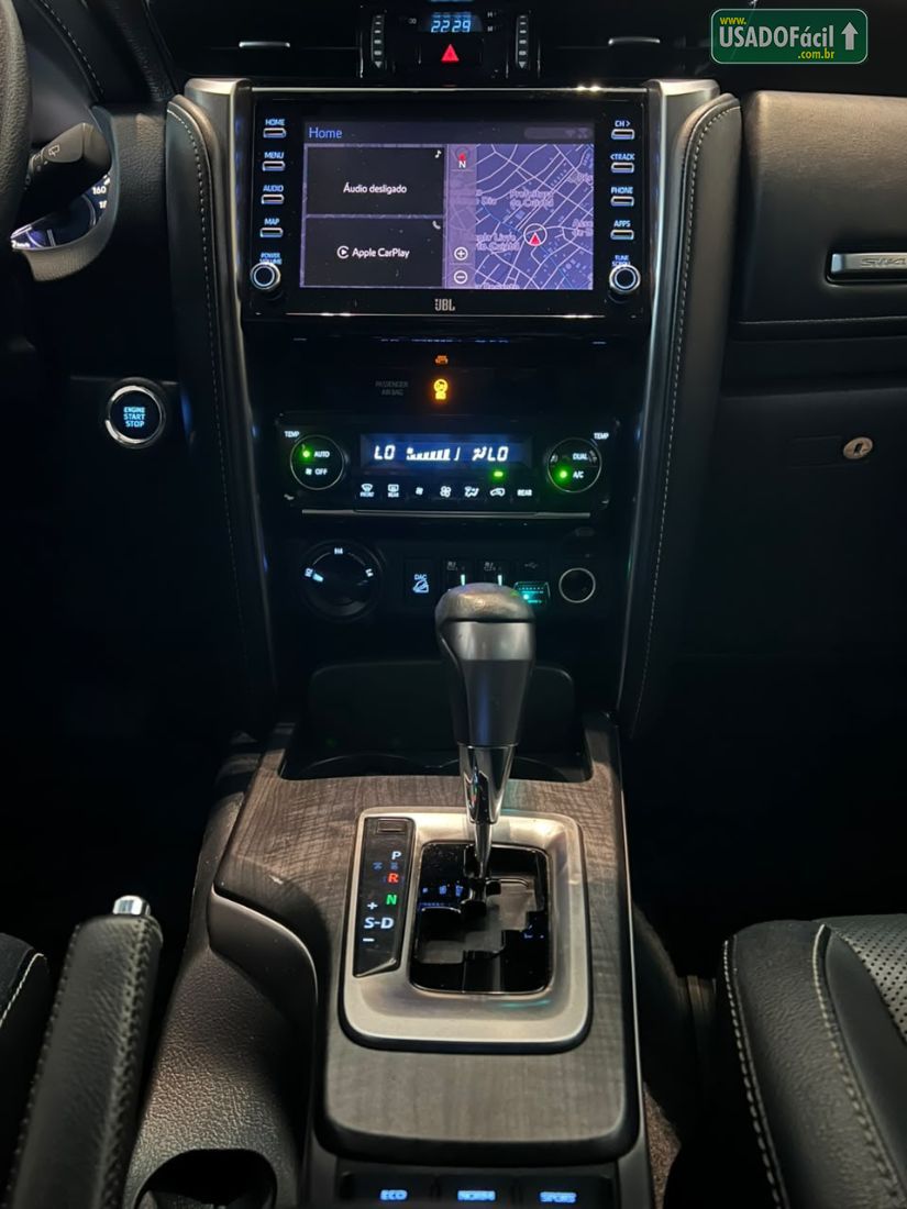 Toyota Hilux SW4 SRX 2.8 4x4 TDI Automático Diesel 2022/2022 — foto 7 de 14