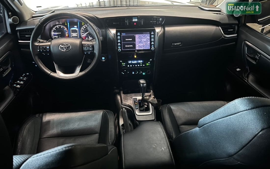 Toyota Hilux SW4 SRX 2.8 4x4 TDI Automático Diesel 2022/2022 — foto 9 de 14