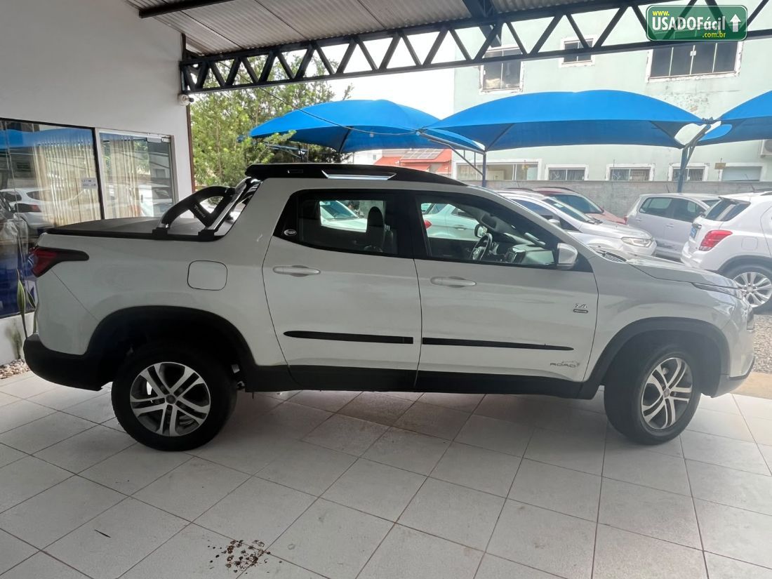 Fiat Toro Freedom 2.4 Automático Flex 2017/2018 — foto 2 de 9