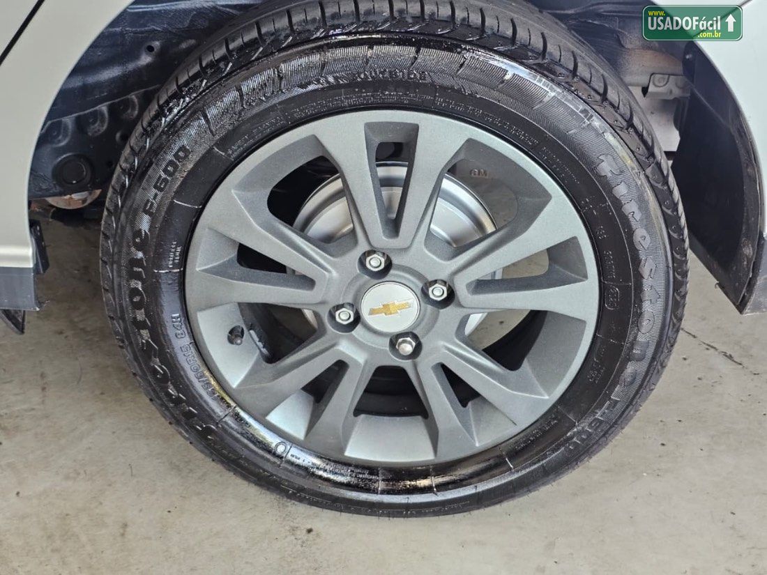 CHEVROLET/GM Prisma Sedan LTZ 1.4 Automático FlexPower 2014/2015 — foto 9 de 17