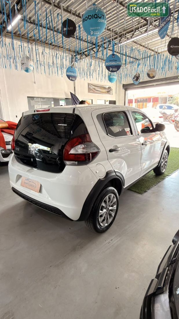 Fiat Mobi Like Flex 2023/2024 — foto 6 de 10