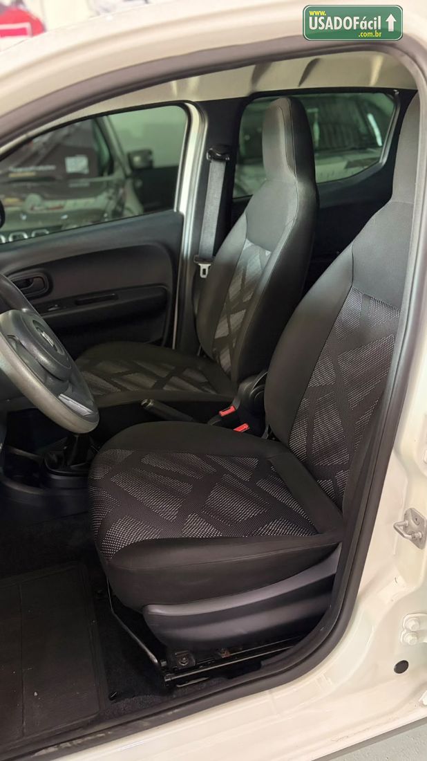 Fiat Mobi Like Flex 2023/2024 — foto 7 de 10