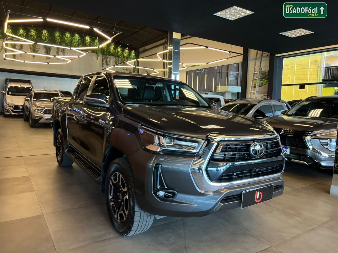 Toyota Hilux SRX CD 2.8 4x4 TDI Automático Diesel 2025/2025 — foto 3 de 13