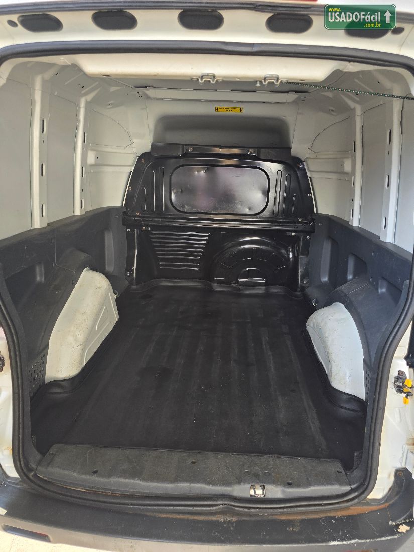 Fiat Fiorino Furgão Hard Working 1.4 Flex 2020/2021 — foto 8 de 9