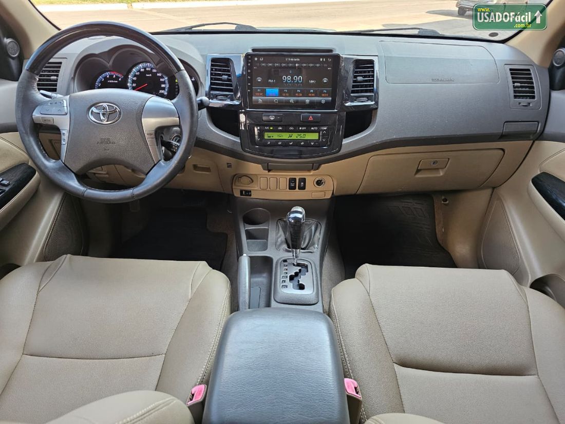 Toyota Hilux SW4 SRV D4-D 3.0 4x4 TDI Automático Diesel 2012/2012 — foto 8 de 15