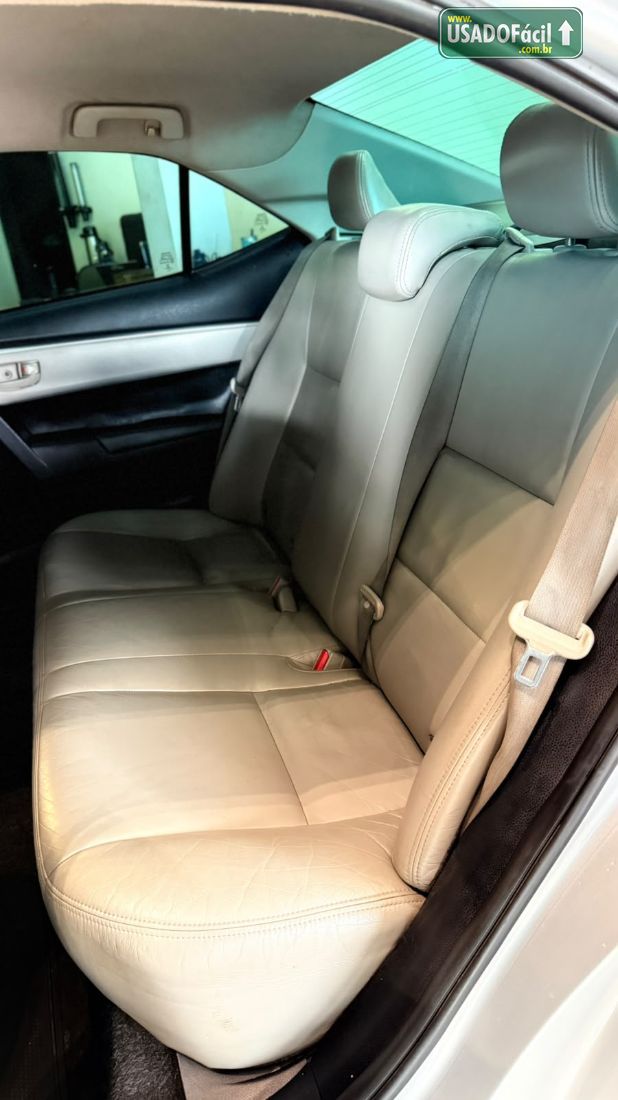Toyota Corolla GLi 1.8 Automático Flex 2014/2015 — foto 13 de 14