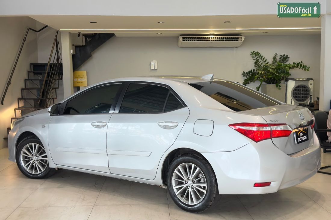 Toyota Corolla GLi 1.8 Automático Flex 2014/2015 — foto 6 de 14