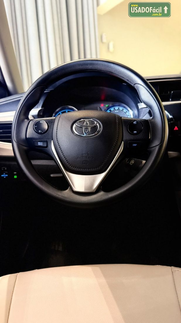 Toyota Corolla GLi 1.8 Automático Flex 2014/2015 — foto 9 de 14