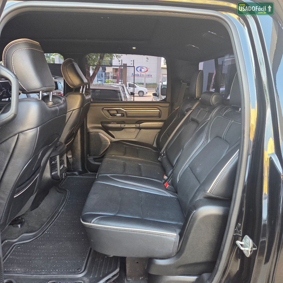 RAM Ram 1500 Limited Night Edition 5.7 4x4 Automático 2023/2024 — foto 13 de 16