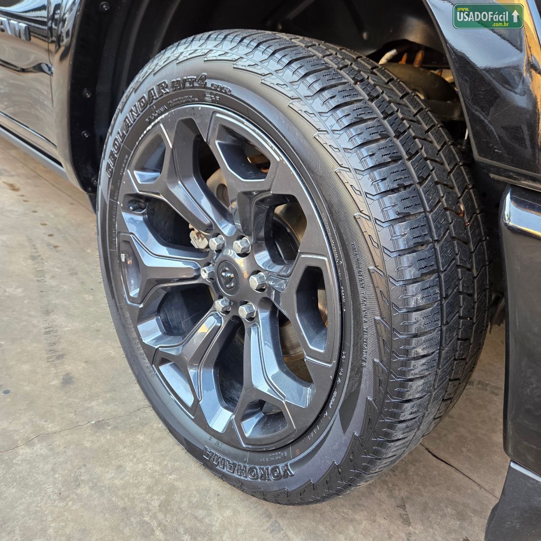 RAM Ram 1500 Limited Night Edition 5.7 4x4 Automático 2023/2024 — foto 16 de 16