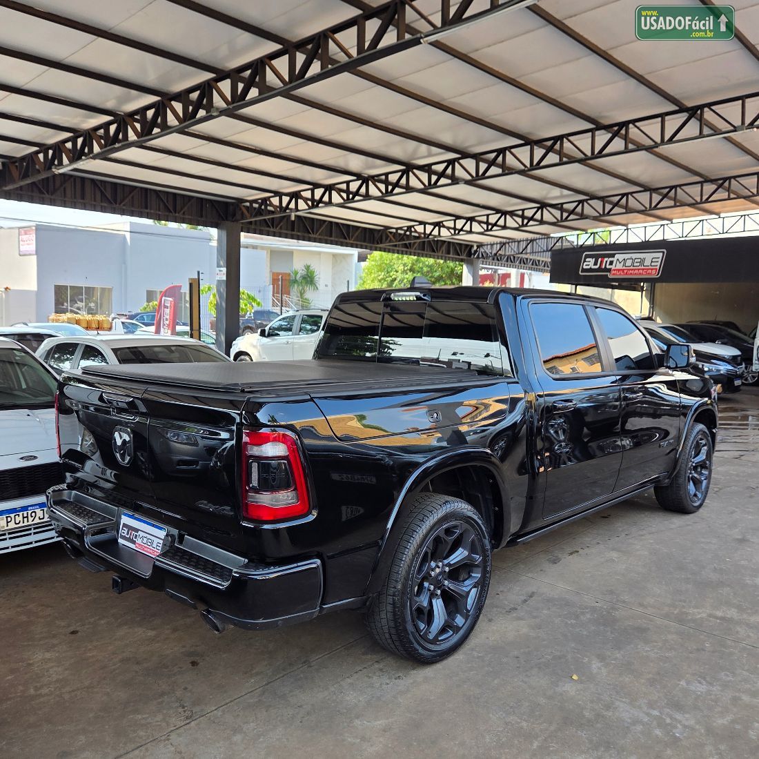 RAM Ram 1500 Limited Night Edition 5.7 4x4 Automático 2023/2024 — foto 3 de 16