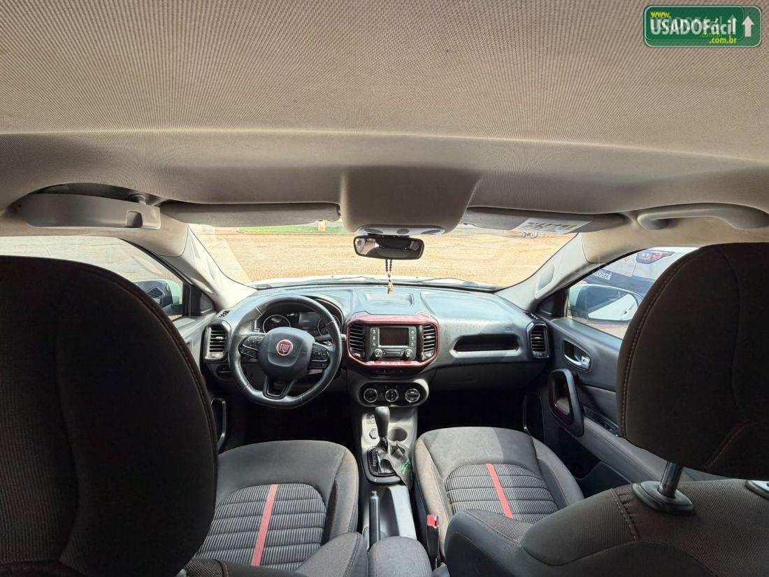 FIAT Toro Freedom Road 1.8 Automático Flex 2017/2018 — foto 8 de 9