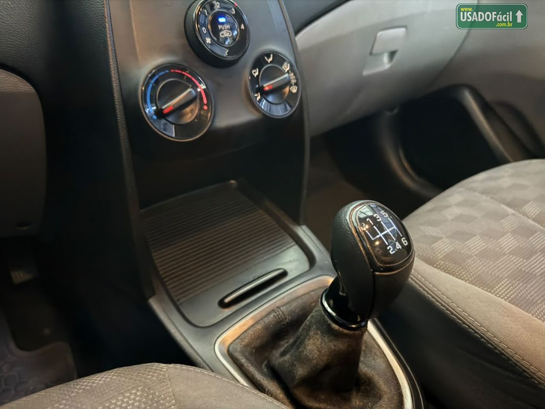 Hyundai HB20S Sedan Comfort Style 1.6 Mecânico Flex 2016/2017 — foto 10 de 10