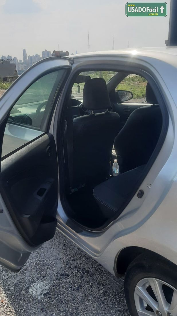 Toyota Etios Sedan X 1.5 Automático Flex 2018/2019 — foto 6 de 8