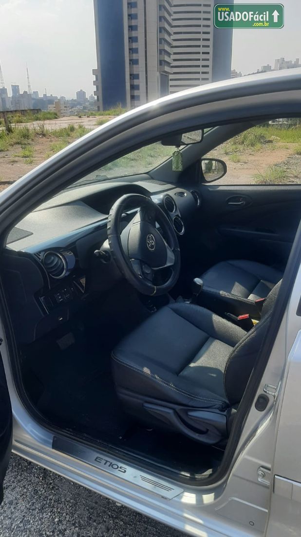 Toyota Etios Sedan X 1.5 Automático Flex 2018/2019 — foto 8 de 8