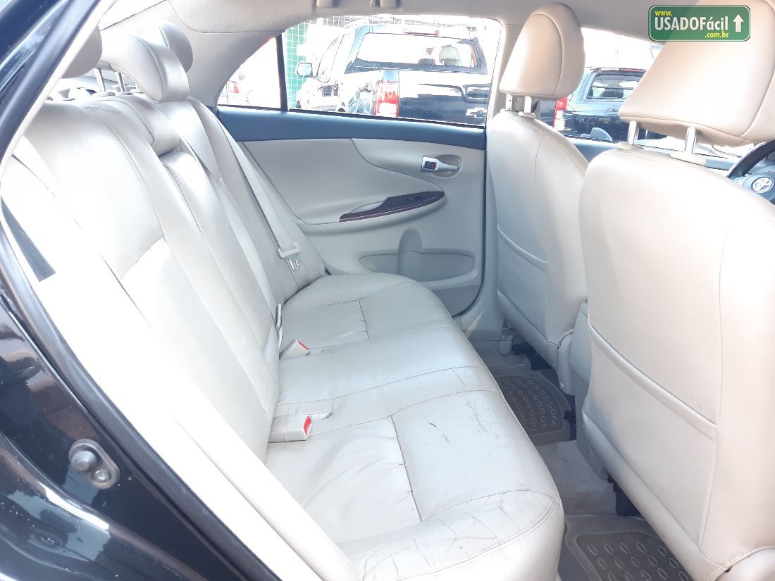 TOYOTA Corolla Altis 2.0 Automático Flex 2013/2014 — foto 7 de 8