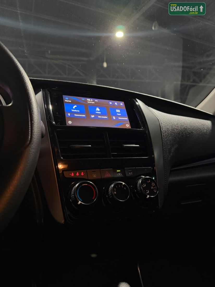 Toyota Yaris Sedan XL 1.5 Automático Flex 2022/2023 — foto 5 de 14
