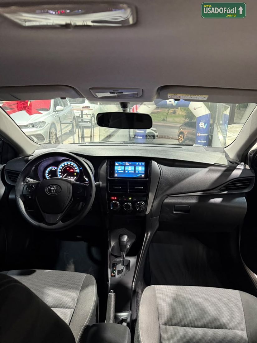 Toyota Yaris Sedan XL 1.5 Automático Flex 2022/2023 — foto 3 de 14