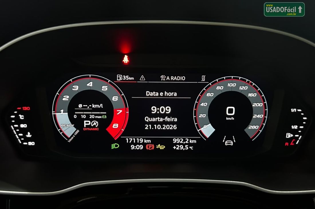 Audi Q3 Performance Black Plus 2.0 TFSI Tiptronic Quattro 2024/2025 — foto 10 de 18