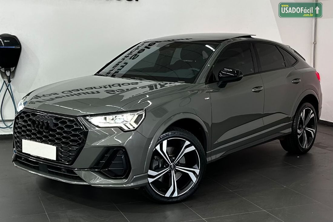 Audi Q3 Performance Black Plus 2.0 TFSI Tiptronic Quattro 2024/2025 — foto 2 de 18