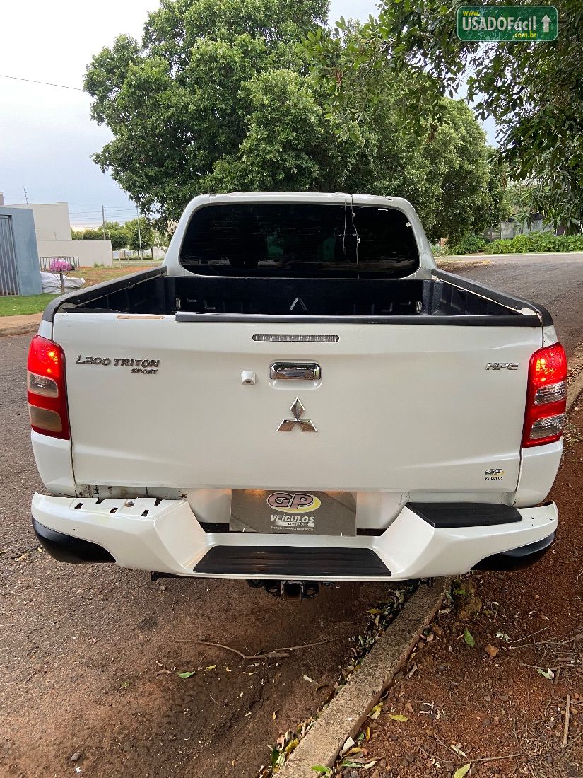 Mitsubishi L200 Triton Sport HPE CD 2.4 4x4 Automático Diesel 2018/2019 — foto 5 de 14