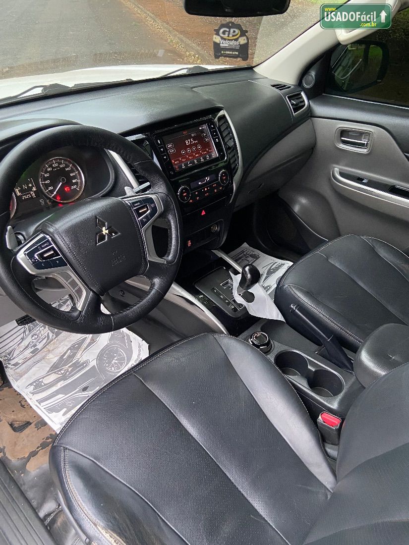 Mitsubishi L200 Triton Sport HPE CD 2.4 4x4 Automático Diesel 2018/2019 — foto 8 de 14