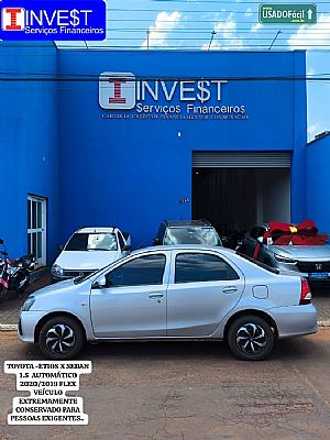 Toyota Etios Sedan X 1.5 Automático Flex
