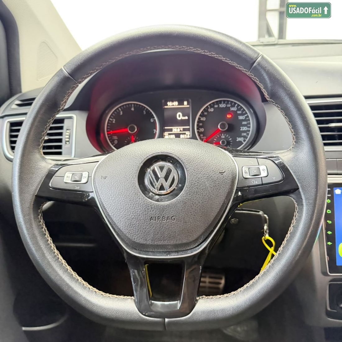 Volkswagen CrossFox I Motion 1.6 Total Flex 2015/2015 — foto 16 de 20
