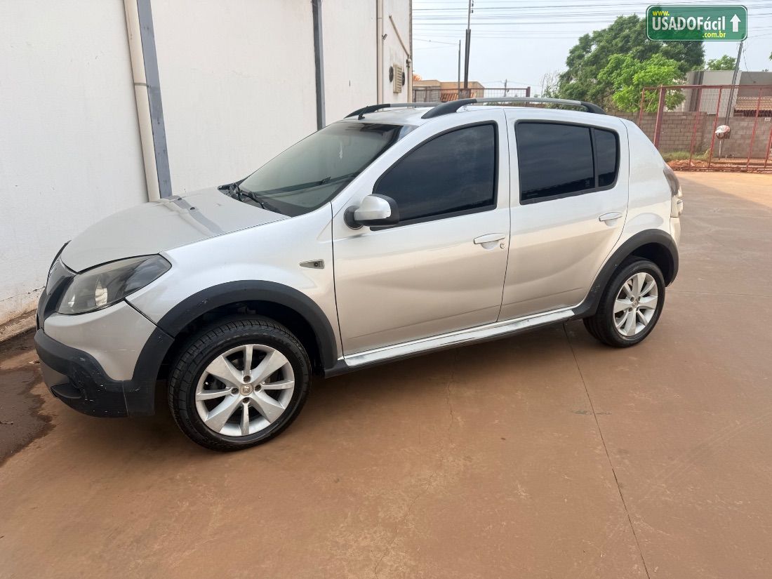 Renault Sandero Stepway 1.6 5P Hi-Power 2014/2014 — foto 4 de 6