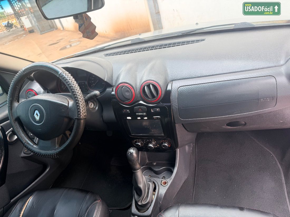Renault Sandero Stepway 1.6 5P Hi-Power 2014/2014 — foto 5 de 6