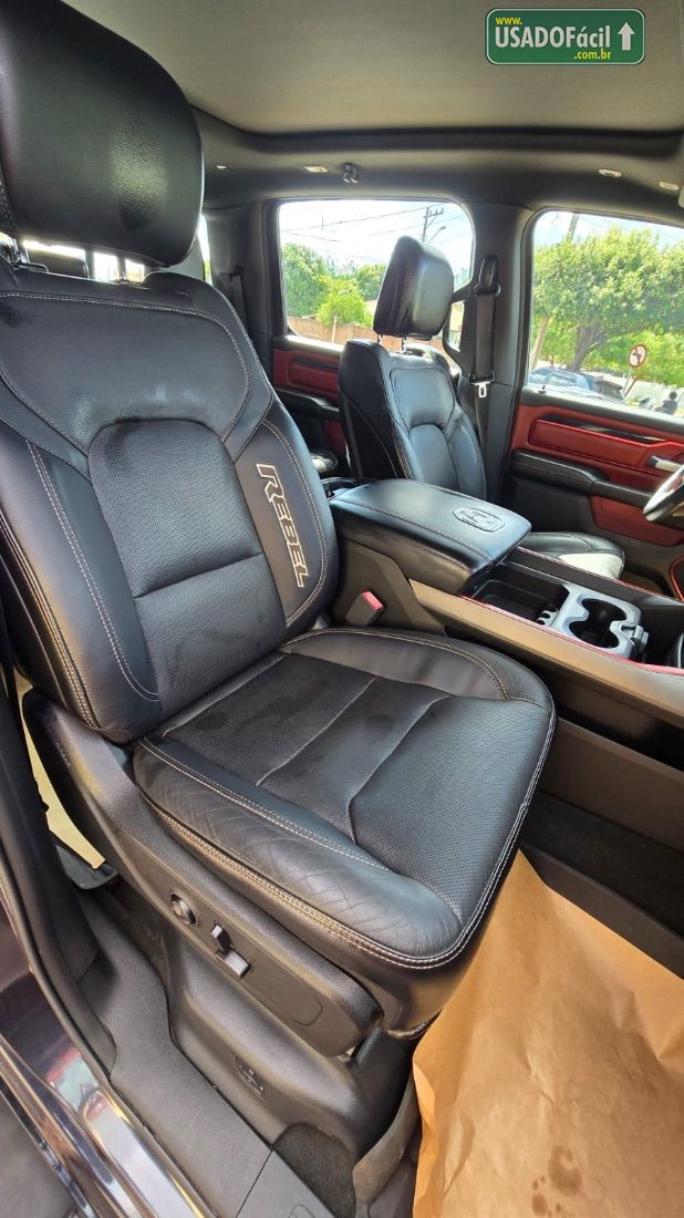RAM Ram 1500 Rebel Hemi CD 5.7 V8 4x4 Automático 2021/2021 — foto 13 de 16