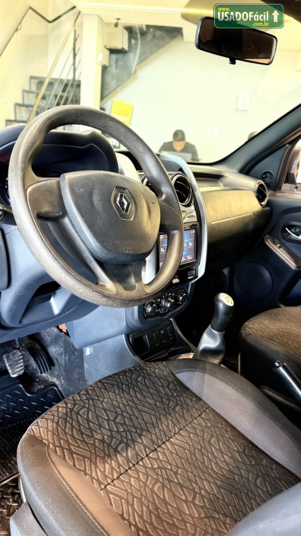 Renault Duster Expression 1.6 Mecânico Hi-Flex 2016/2017 — foto 8 de 13