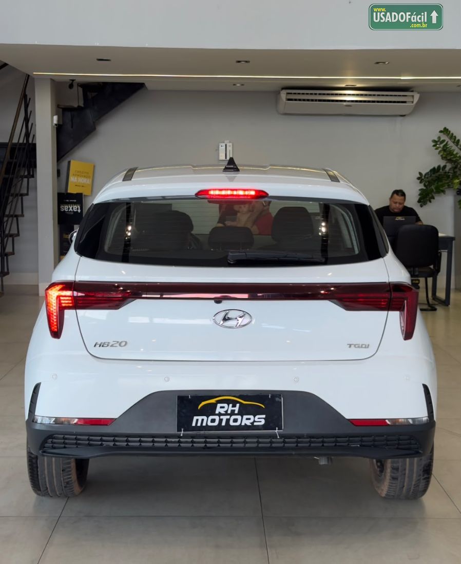 Hyundai HB20 Hatch Comfort 1.0 Turbo Automático Flex 2023/2024 — foto 5 de 12