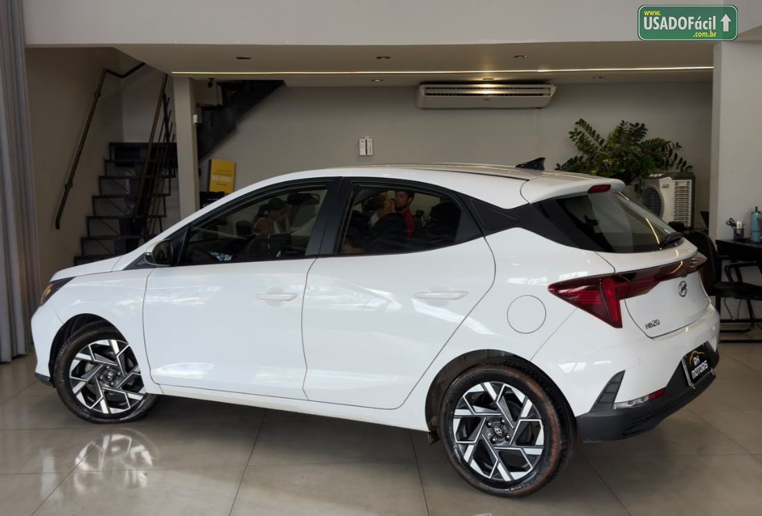 Hyundai HB20 Hatch Comfort 1.0 Turbo Automático Flex 2023/2024 — foto 6 de 12