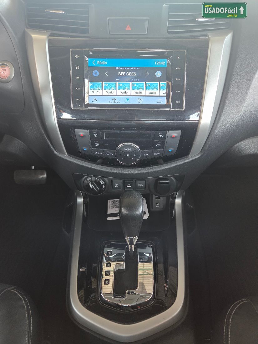 NISSAN Frontier LE CD 2.3 4x4 Bi-Turbo Automático Diesel 2017/2017 — foto 11 de 17