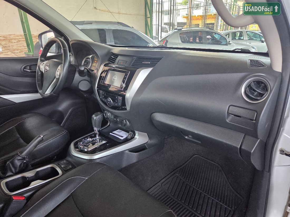 NISSAN Frontier LE CD 2.3 4x4 Bi-Turbo Automático Diesel 2017/2017 — foto 12 de 17