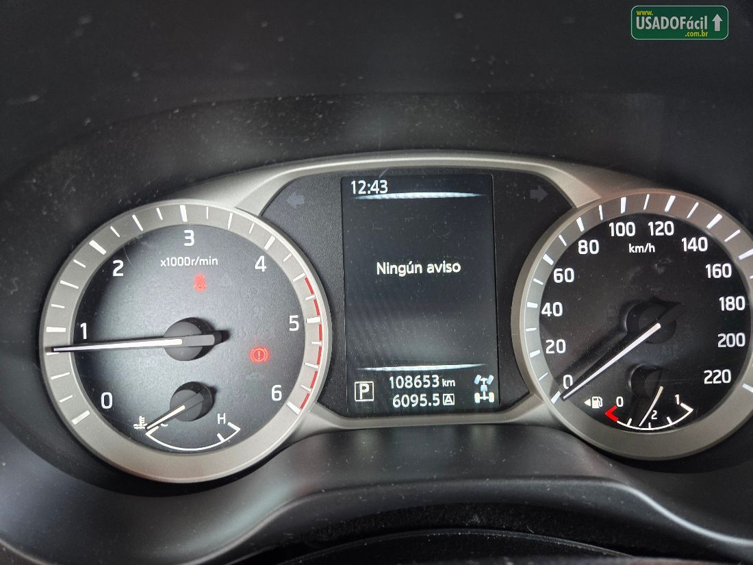 NISSAN Frontier LE CD 2.3 4x4 Bi-Turbo Automático Diesel 2017/2017 — foto 17 de 17