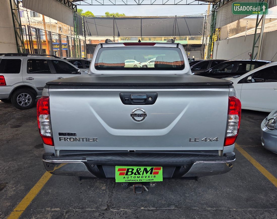 NISSAN Frontier LE CD 2.3 4x4 Bi-Turbo Automático Diesel 2017/2017 — foto 6 de 17