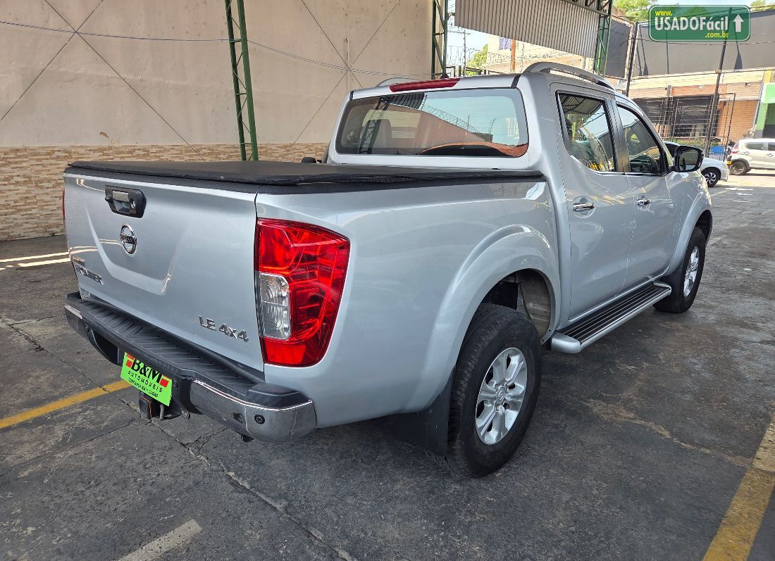 NISSAN Frontier LE CD 2.3 4x4 Bi-Turbo Automático Diesel 2017/2017 — foto 7 de 17