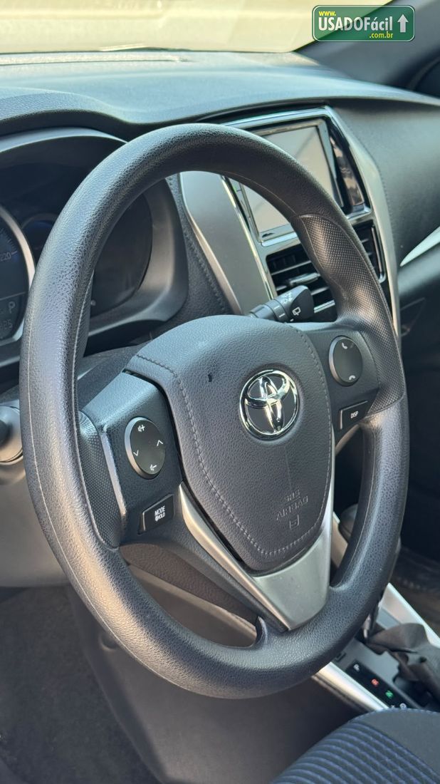 Toyota Yaris Hatch XL Plus Connect 1.5 Automático Flex 2021/2022 — foto 10 de 24