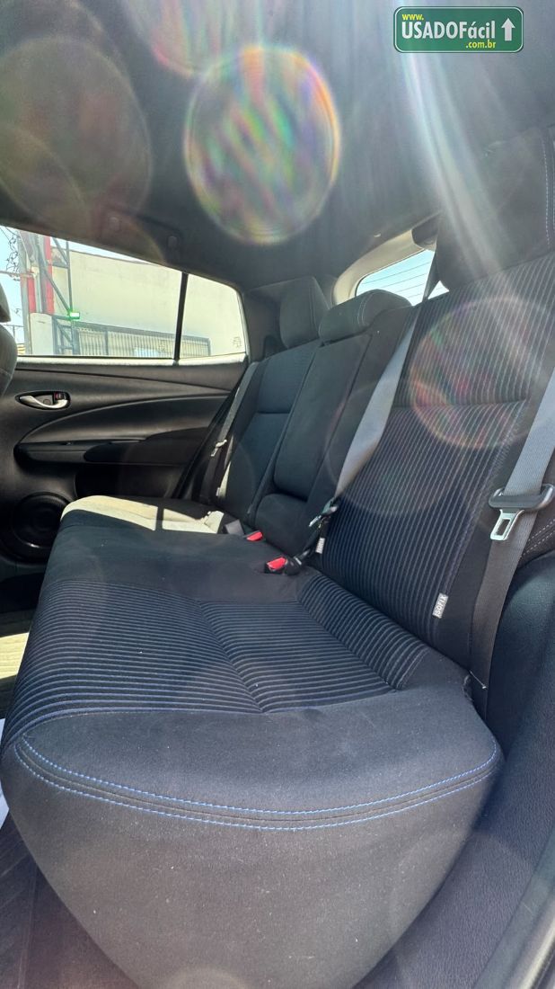 Toyota Yaris Hatch XL Plus Connect 1.5 Automático Flex 2021/2022 — foto 16 de 24