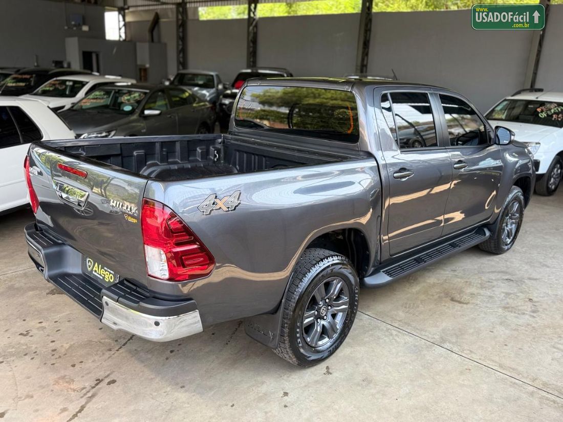 Toyota Hilux SR CD 2.8 4X4 TDI Automático Diesel 2024/2024 — foto 7 de 17