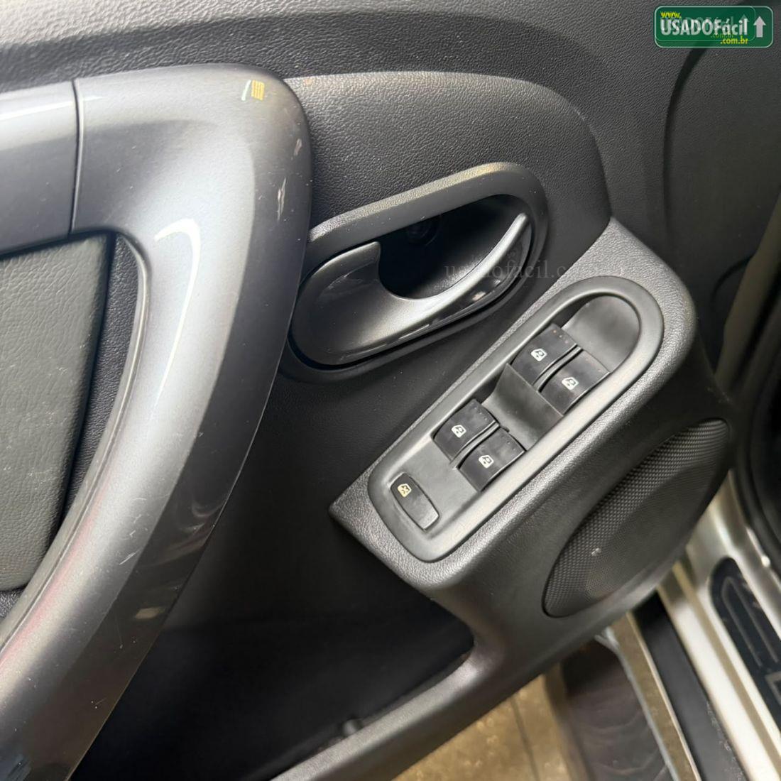 RENAULT Duster Dynamique 2.0 Automático Flex 2013/2013 — foto 14 de 19
