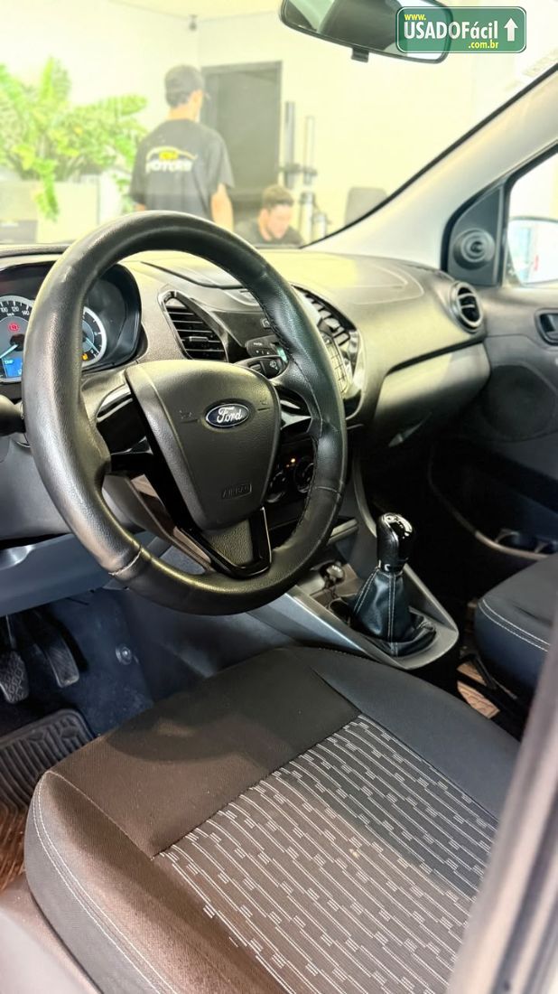Ford Ka+ Sedan SE 1.0 Flex 2016/2017 — foto 12 de 13