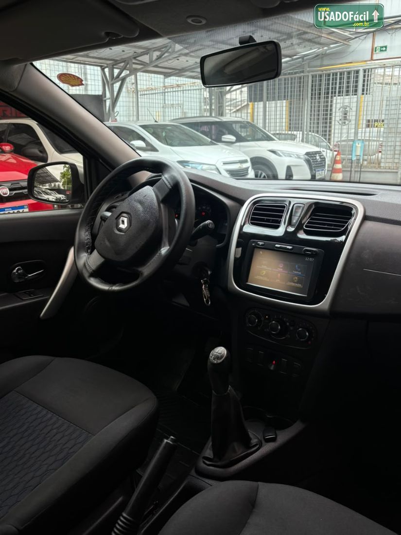 Renault Sandero Expression 1.0 Flex 5P 2017/2018 — foto 9 de 17