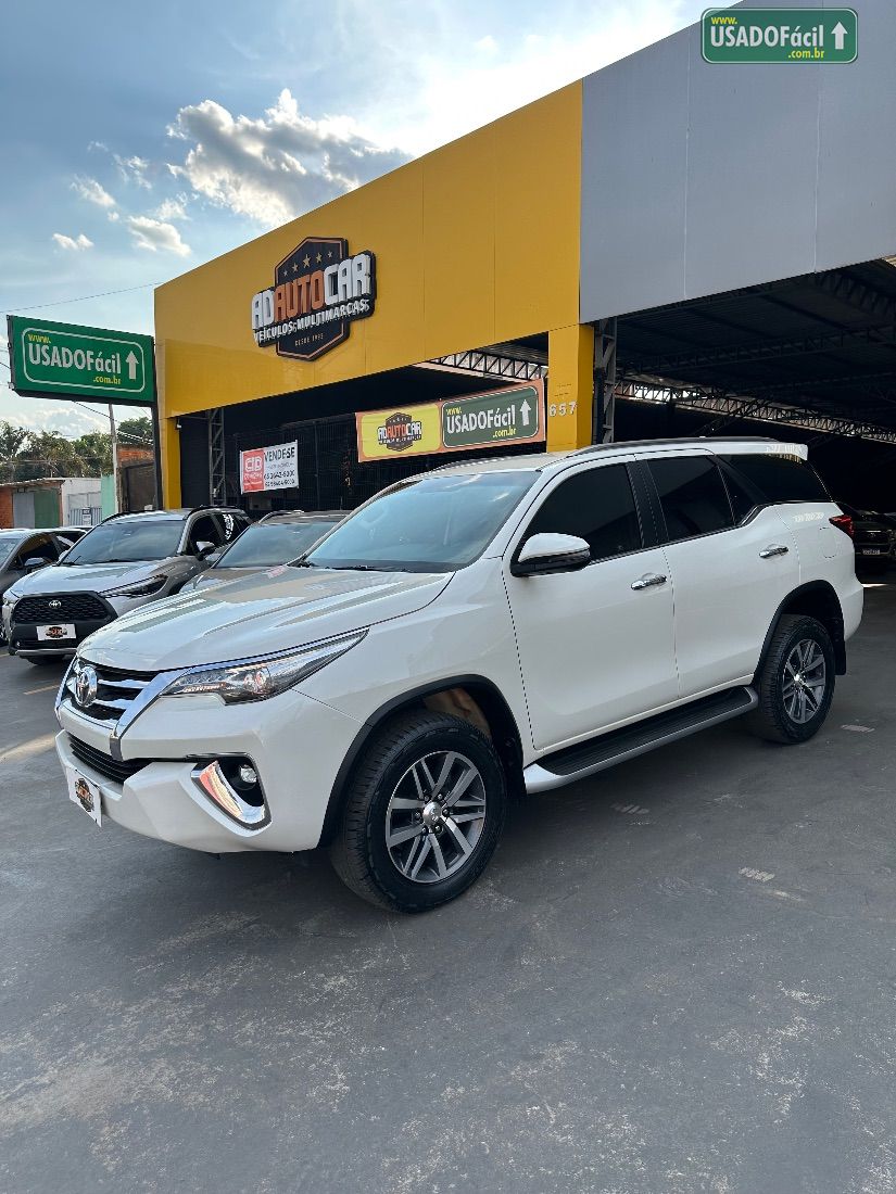 Toyota Hilux SW4 SRX 2.8 4x4 TDI Automático Diesel 2020/2020 — foto 4 de 14