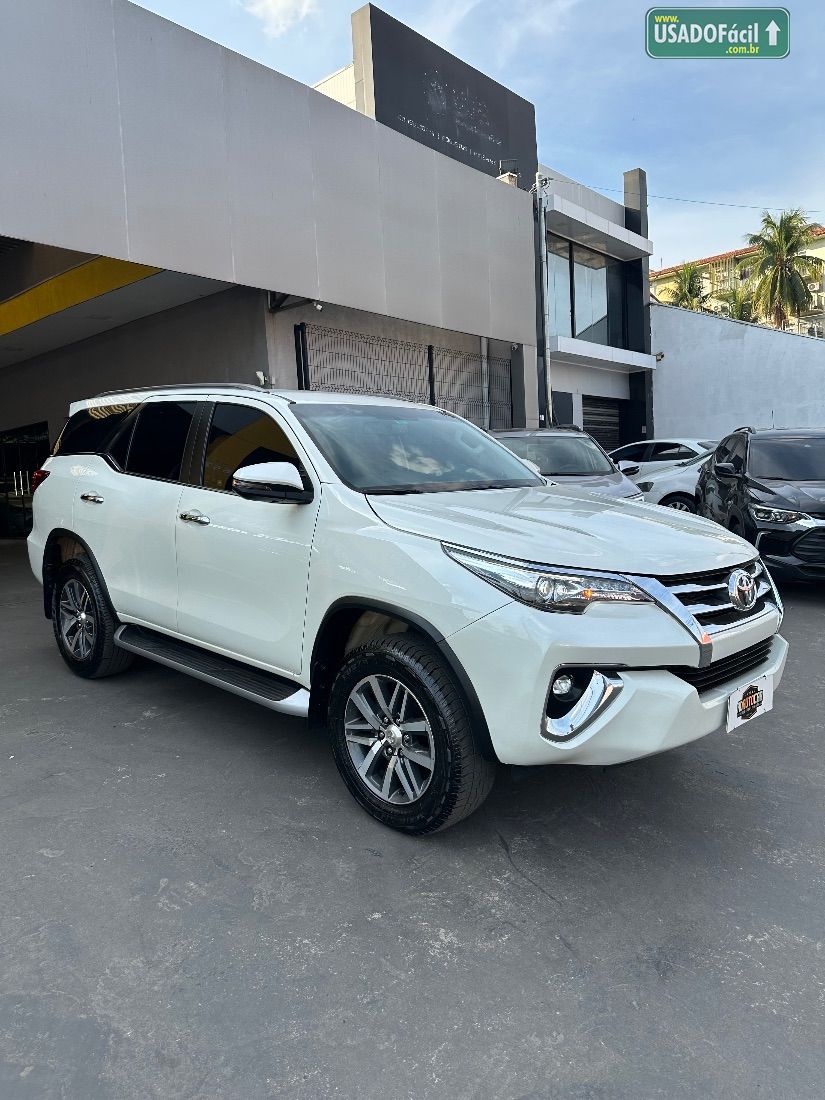 Toyota Hilux SW4 SRX 2.8 4x4 TDI Automático Diesel 2020/2020 — foto 6 de 14