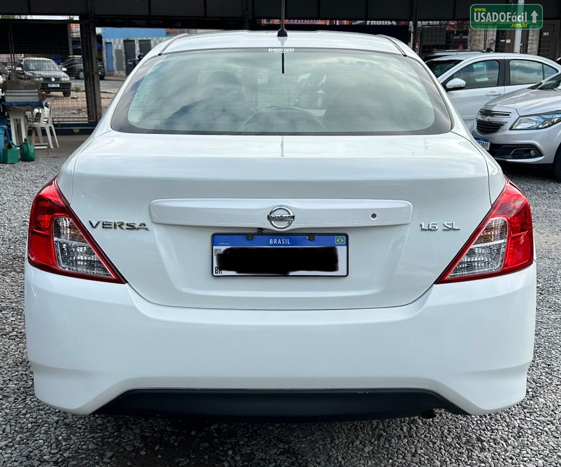 Nissan Versa SL 1.6 Mecânico Flex Fuel 2015/2016 — foto 4 de 6